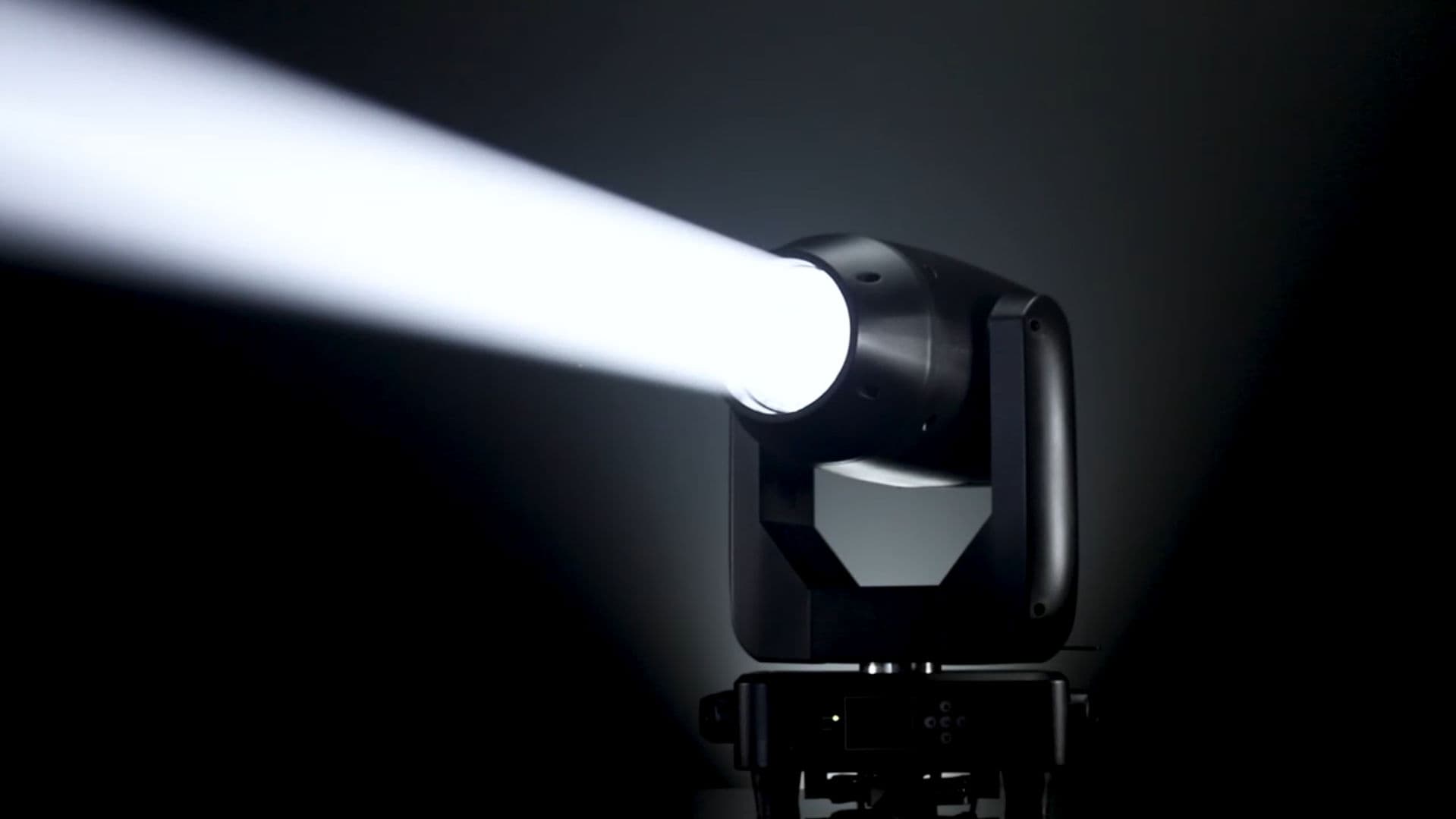 SPARK 380 BSW HYBRID in action